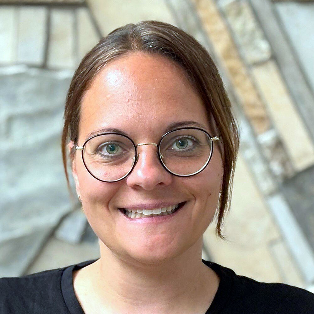Schork, Julia