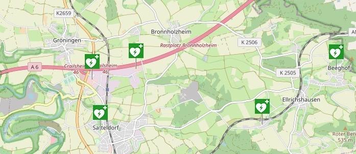Es gibt bereits mehrere Standorte für Defibrillatoren in der Gemeinde Satteldorf!